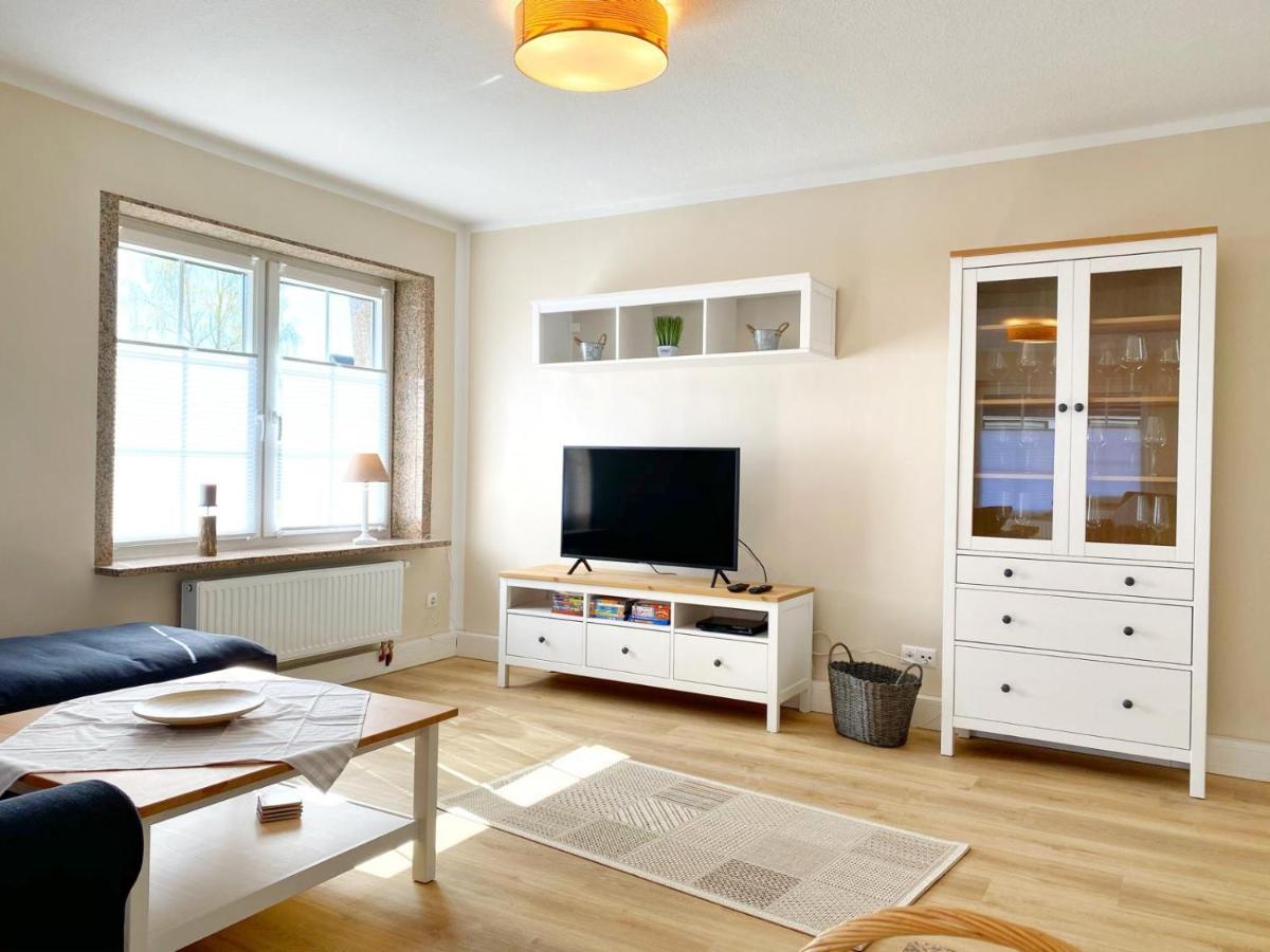Reethaus Vilmnitz - Ferienwohnung Vilm Екстер'єр фото